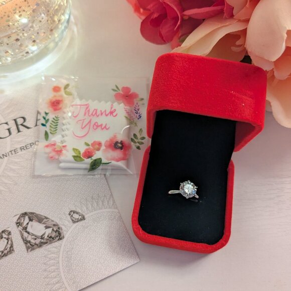 2CT MOISSANITE 18k White Gold-Plated over 925 Sterling Silver - Size 5, 6, 7, 8 - Picture 7 of 7